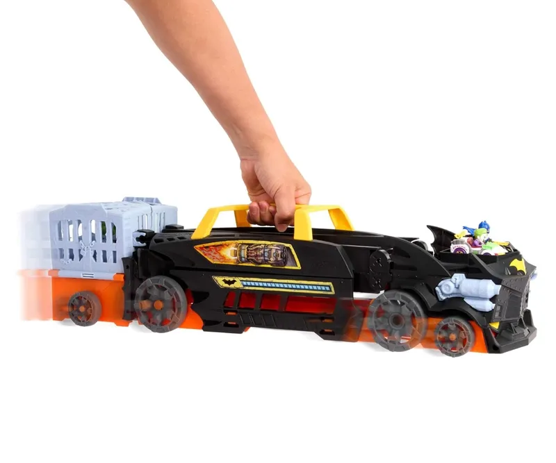 Hot Wheels HXN21 Transporter Batman