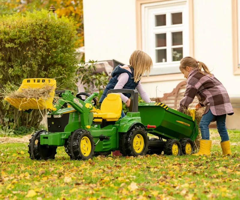ROLLY TOYS 122165 Przyczepa ROLLY Halfpipe Półwywrotka John Deere 2-OSIE