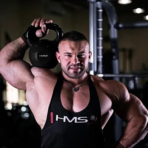 KNV06 Black Kettlebell Żeliwny Pokryty Winylem Hms