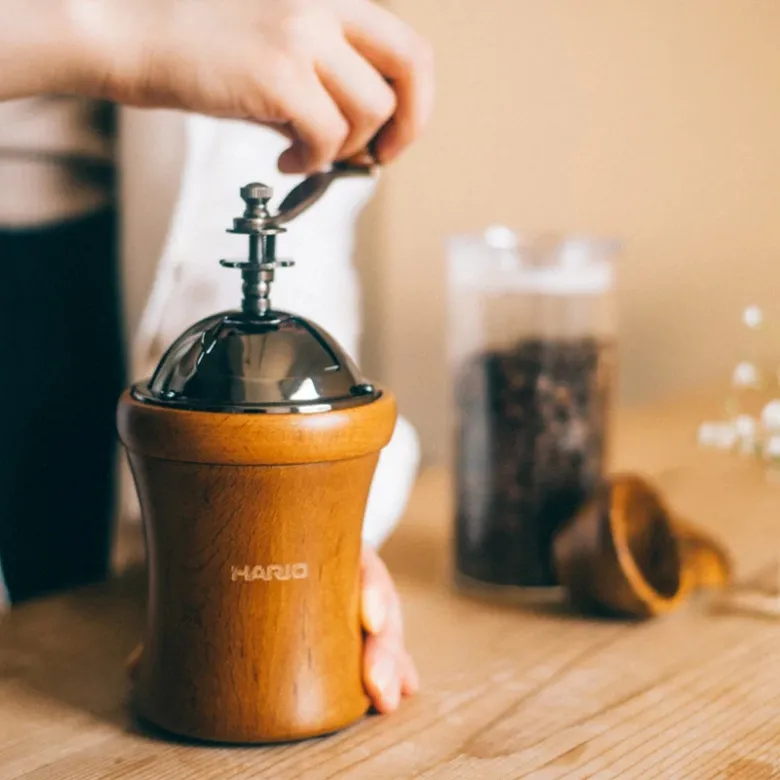 HARIO Coffee Mill Dome - Ręczny Młynek Do Kawy