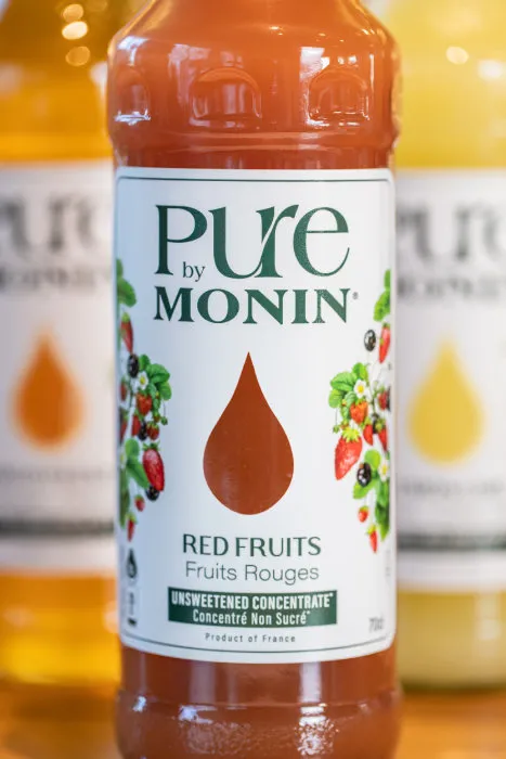 Syrop Bez Dodatku Cukru PURE By MONIN - Owoce Leśne 0,7 l