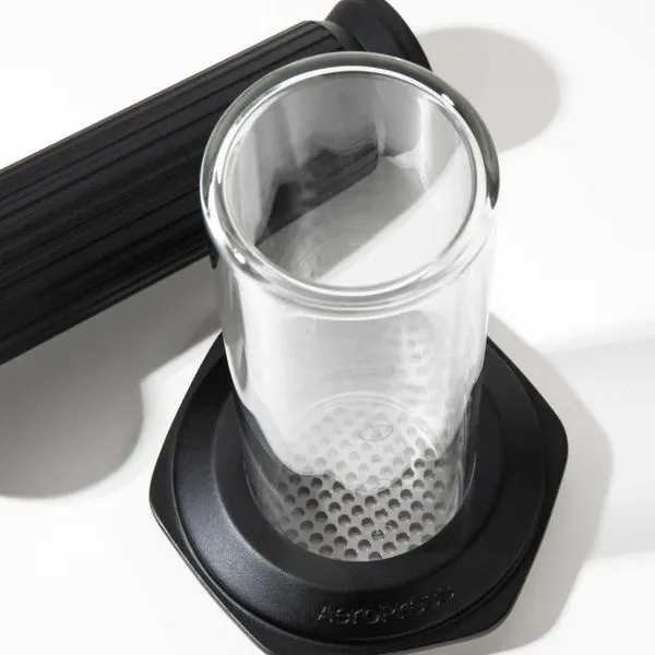 Zaparzacz Do Kawy AEROPRESS Premium Black - Czarny